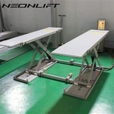 Lift cu foarfecă pentru mașină cu înălțime medie